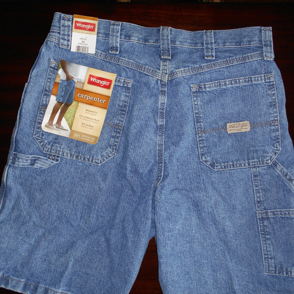 wrangler carpenter shorts 34